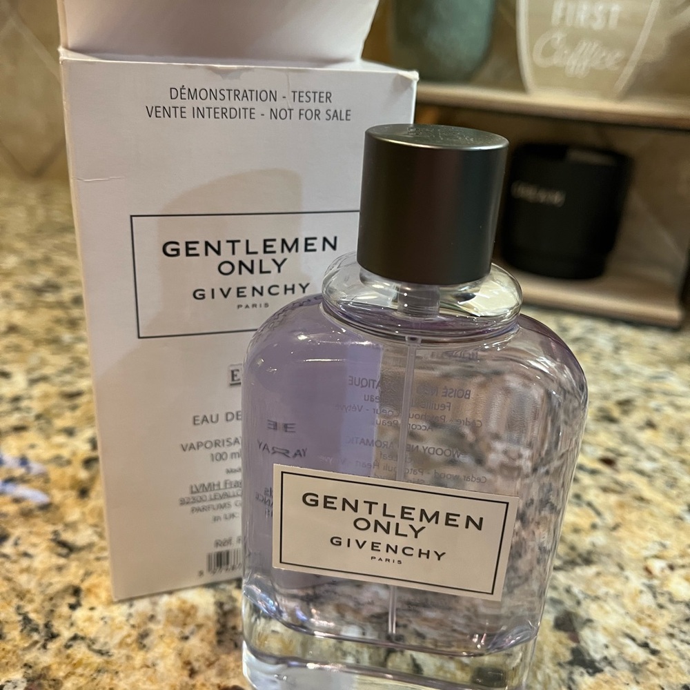 Givenchy Purple Bath & Body Fragrance